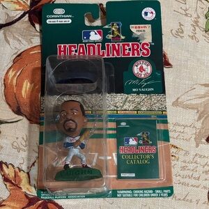 Headliners Mo Vaughn Figure - Red and White